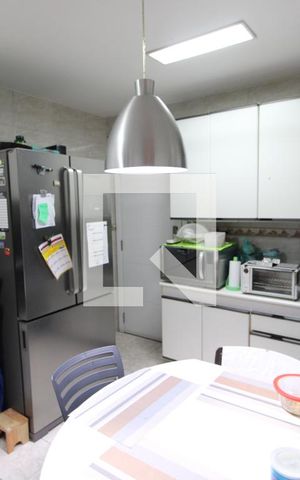Apartamento para alugar com 105m², 3 quartos e 2 vagasCozinha