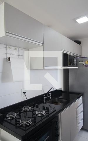 Apartamento à venda com 76m², 3 quartos e 2 vagasCozinha e Área de Serviço