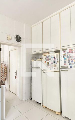 Apartamento à venda com 360m², 3 quartos e 3 vagas Apartamento à venda com 360m², 3 quartos e 3 vagasCozinha
