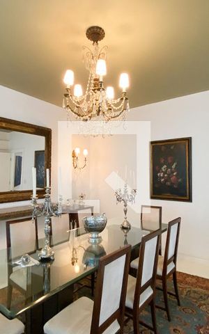 Apartamento à venda com 360m², 3 quartos e 3 vagas Apartamento à venda com 360m², 3 quartos e 3 vagasCopa