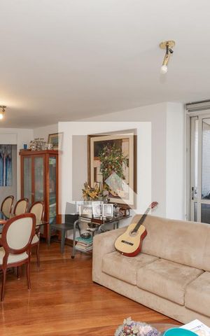 Apartamento à venda com 160m², 4 quartos e 3 vagas Apartamento à venda com 160m², 4 quartos e 3 vagasSala