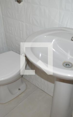 Casa à venda com 419m², 4 quartos e 4 vagasBanheiro da área gourmet