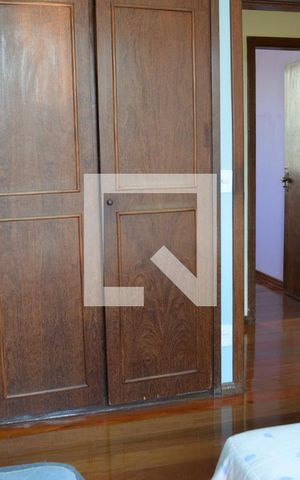 Casa à venda com 419m², 4 quartos e 4 vagasQuarto 2