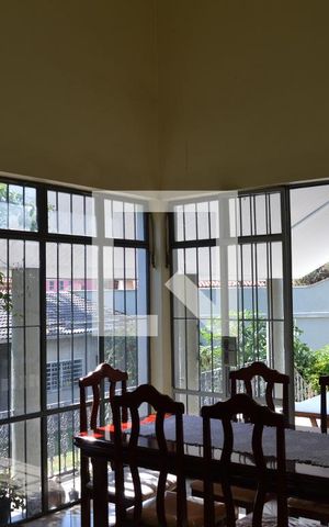 Casa à venda com 419m², 4 quartos e 4 vagasSala 1