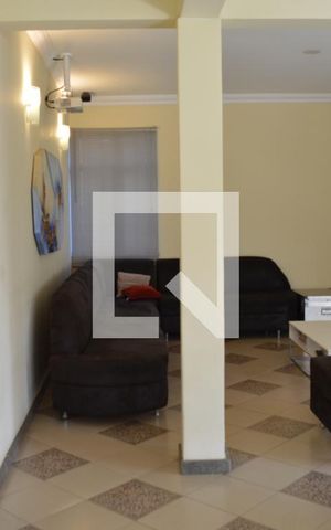 Casa à venda com 419m², 4 quartos e 4 vagasSala 1