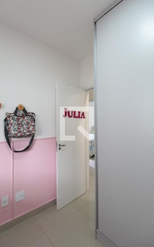 Apartamento à venda com 102m², 3 quartos e 1 vagaQuarto 2