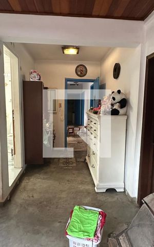Casa à venda com 450m², 8 quartos e 3 vagasQuarto