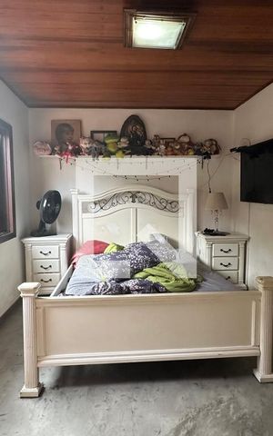 Casa à venda com 450m², 8 quartos e 3 vagasQuarto
