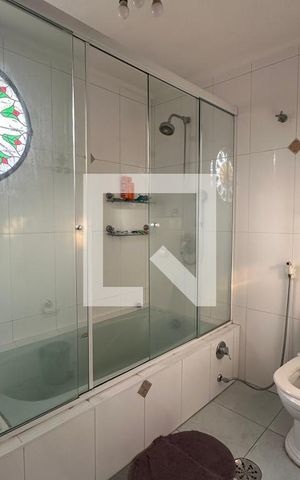 Casa à venda com 450m², 8 quartos e 3 vagasBanheiro