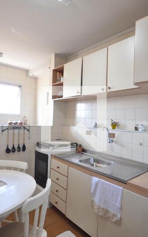 Apartamento à venda com 60m², 2 quartos e 1 vagaCozinha