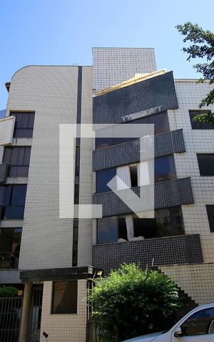 Apartamento à venda com 330m², 5 quartos e 2 vagasFachada