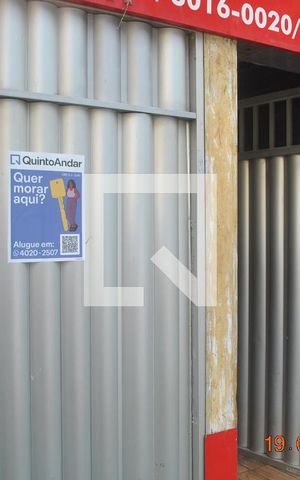 Apartamento para alugar com 176m², 7 quartos e sem vagaFachada com plaquinha 