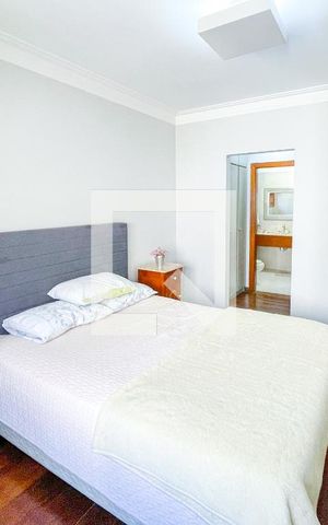Casa à venda com 620m², 4 quartos e 6 vagas Casa à venda com 620m², 4 quartos e 6 vagasSuíte 1