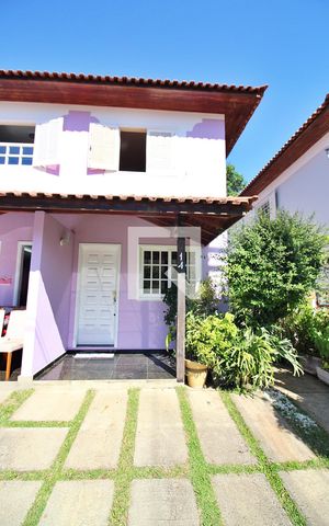 Casa de condomínio à venda com 165m², 2 quartos e 2 vagasFachada
