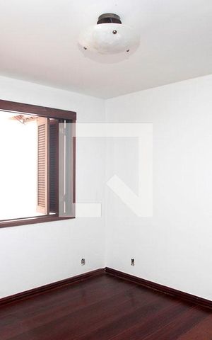Casa à venda com 224m², 3 quartos e 3 vagasSala 2