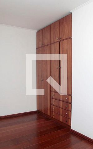 Casa à venda com 224m², 3 quartos e 3 vagasQuarto 2