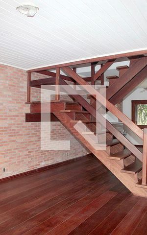 Casa à venda com 224m², 3 quartos e 3 vagasSala 1