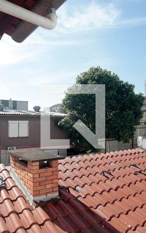 Casa à venda com 224m², 3 quartos e 3 vagasQuarto 1 Suíte Vista