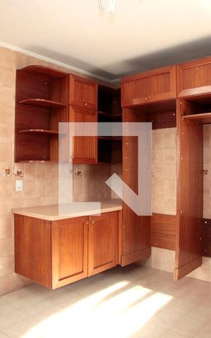 Casa à venda com 224m², 3 quartos e 3 vagasCozinha