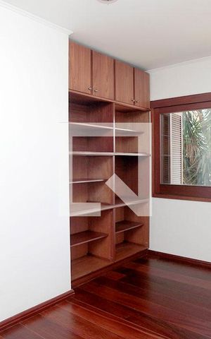 Casa à venda com 224m², 3 quartos e 3 vagasQuarto 2