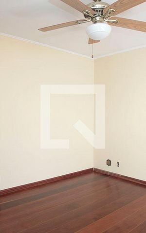 Casa à venda com 224m², 3 quartos e 3 vagasQuarto 1 Suíte