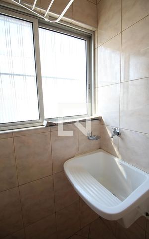 Apartamento à venda com 74m², 2 quartos e 1 vaga Apartamento à venda com 74m², 2 quartos e 1 vagaÁrea de Serviço