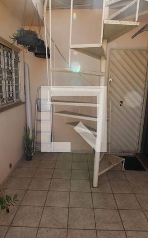 Casa à venda com 150m², 3 quartos e 2 vagasÁrea de Serviço