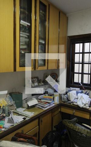 Casa à venda com 150m², 3 quartos e 2 vagasEscritório