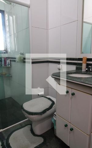Casa à venda com 150m², 3 quartos e 2 vagasBanheiro