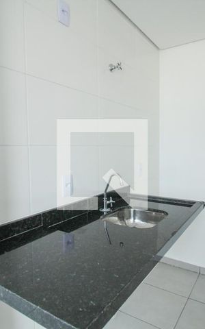 Studio para alugar com 27m², 1 quarto e sem vaga Studio para alugar com 27m², 1 quarto e sem vagaCozinha