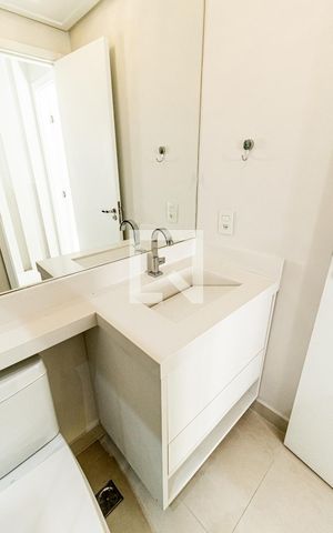 Apartamento para alugar com 64m², 1 quarto e 1 vaga Apartamento para alugar com 64m², 1 quarto e 1 vagaBanheiro 1