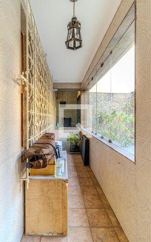 Casa à venda com 533m², 4 quartos e 4 vagasVaranda