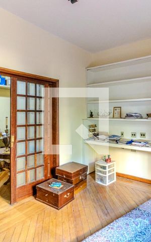 Casa à venda com 533m², 4 quartos e 4 vagasQuarto 1