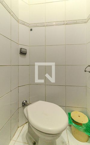 Casa à venda com 533m², 4 quartos e 4 vagasLavabo 1