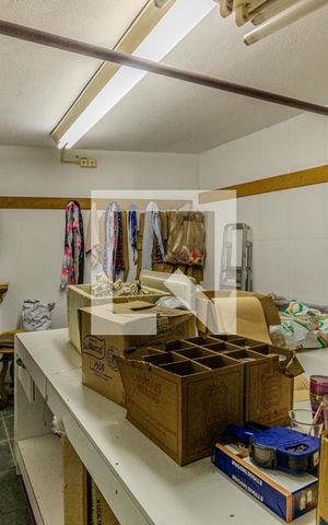 Casa à venda com 533m², 4 quartos e 4 vagasDepósito