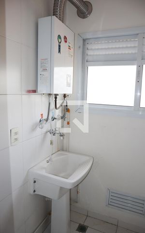 Apartamento para alugar com 54m², 2 quartos e 1 vagaÁrea de Serviço