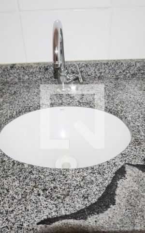 Apartamento para alugar com 54m², 2 quartos e 1 vagaBanheiro 2