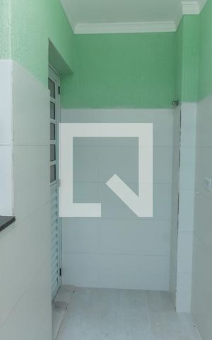 Casa de condomínio à venda com 80m², 2 quartos e 1 vaga Casa de condomínio à venda com 80m², 2 quartos e 1 vagaÁrea de serviço