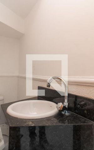 Casa de condomínio à venda com 80m², 2 quartos e 1 vaga Casa de condomínio à venda com 80m², 2 quartos e 1 vagaLavabo