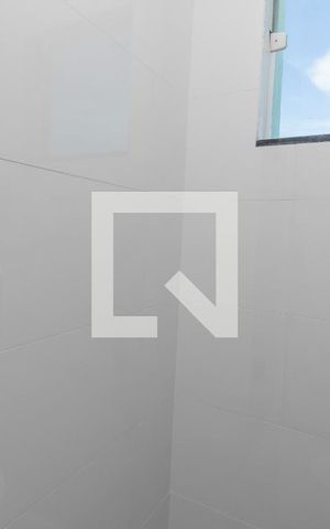 Casa de condomínio à venda com 80m², 2 quartos e 1 vaga Casa de condomínio à venda com 80m², 2 quartos e 1 vagaBanheiro da Área Externa