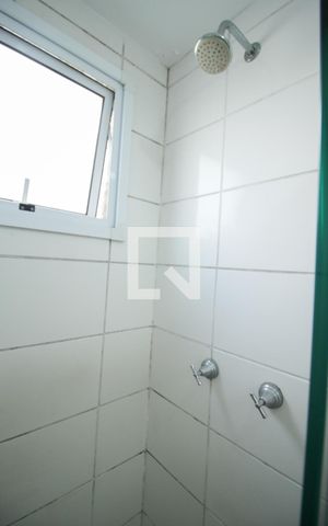 Apartamento à venda com 44m², 2 quartos e sem vaga Apartamento à venda com 44m², 2 quartos e sem vagaBanheiro