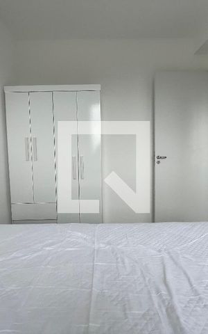 Apartamento para alugar com 33m², 2 quartos e sem vaga Apartamento para alugar com 33m², 2 quartos e sem vagaQuarto