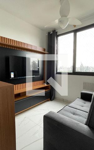 Apartamento para alugar com 33m², 2 quartos e sem vaga Apartamento para alugar com 33m², 2 quartos e sem vagaSala