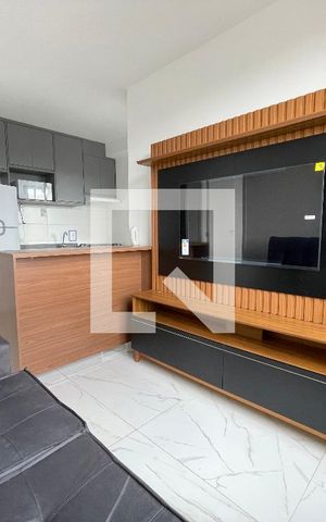 Apartamento para alugar com 33m², 2 quartos e sem vaga Apartamento para alugar com 33m², 2 quartos e sem vagaSala