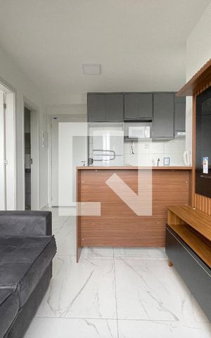 Apartamento para alugar com 33m², 2 quartos e sem vaga Apartamento para alugar com 33m², 2 quartos e sem vagaSala