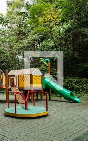 Apartamento à venda com 350m², 4 quartos e 3 vagas Apartamento à venda com 350m², 4 quartos e 3 vagasÁrea comum
