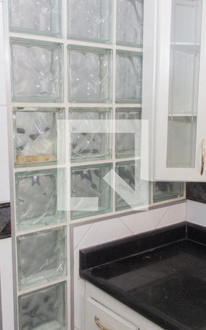 Casa à venda com 220m², 4 quartos e 3 vagas Casa à venda com 220m², 4 quartos e 3 vagasBanheiro 1 Suíte