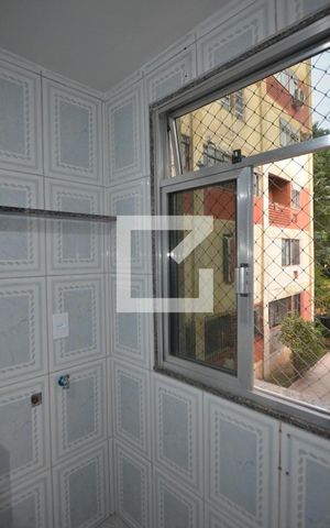Apartamento para alugar com 61m², 2 quartos e 1 vagaÁrea de Serviço