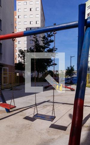 Apartamento à venda com 49m², 2 quartos e sem vaga Apartamento à venda com 49m², 2 quartos e sem vagaÁrea comum - Playground