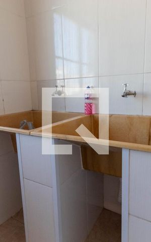 Casa para alugar com 130m², 2 quartos e 1 vaga Casa para alugar com 130m², 2 quartos e 1 vagaLavanderia